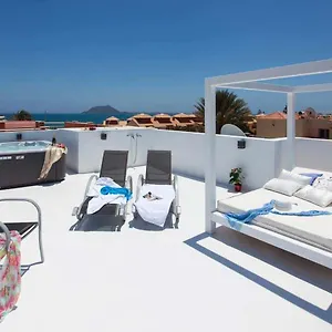 apartamentos-infinity.in-canary-islands.com/